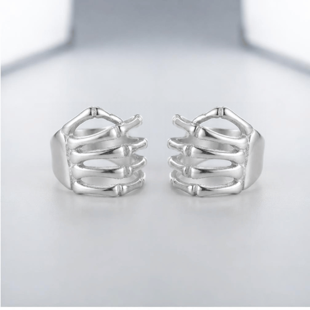 SET X 2 UND DE ARETES CLIC PARA CARTÍLAGO UNISEX MODELO MANITO CALAVERA - 8