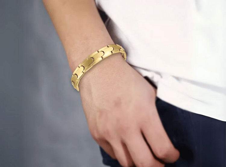 PULSERA AFRODITA YSB-158 MAGNÉTICA FUNCIONAL TITANIO DORADO - 3