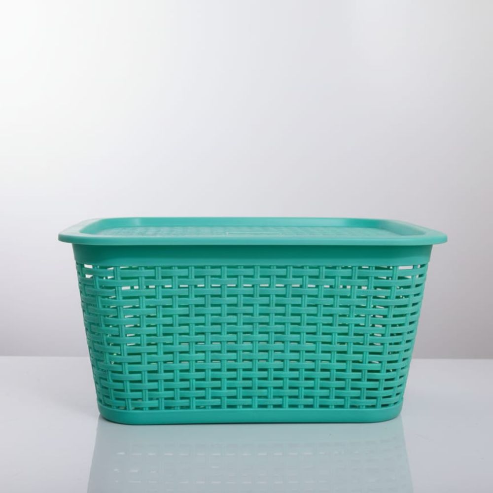IMPECABLE CAJITA ORGANIZADORA DE RATAN EN VERDE AGUA CON TAPA - ELEGANTE Y FUNCIONAL - 1