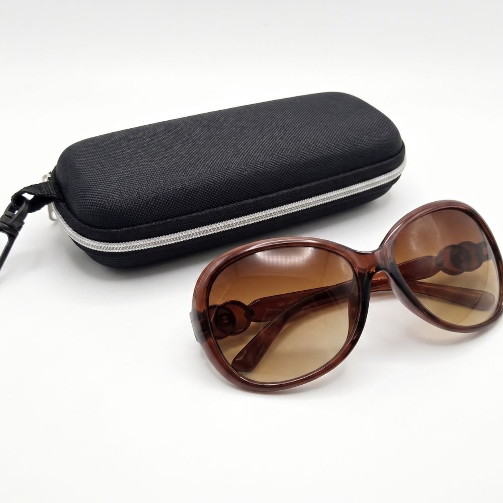 LENTES DE SOL PARA MUJER MIST-LY COLOR MARRON CON FUNDA PROTECTORA DISEÑO ELEGANTE - 3