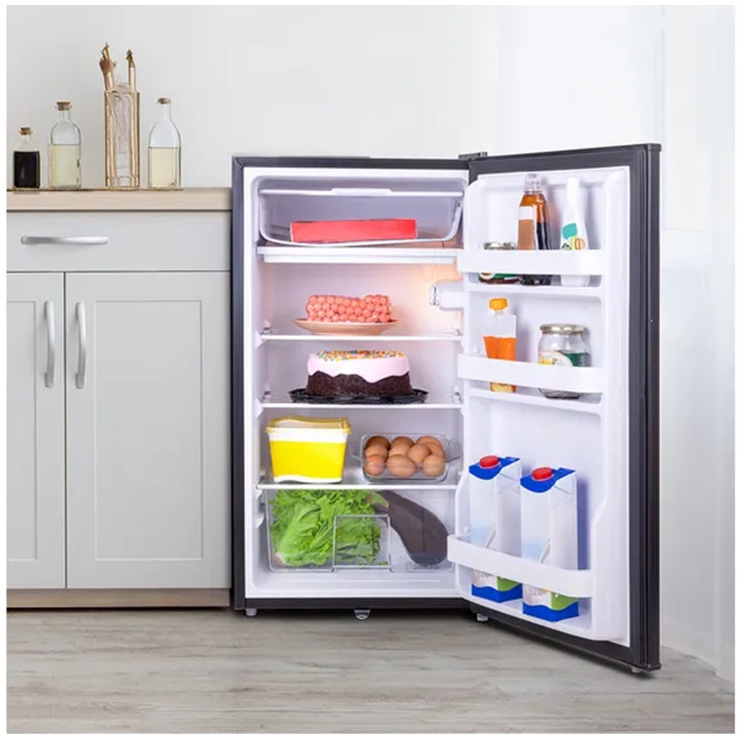 FRIGOBAR-REFRIGERADORA MIRAY RM-93M 93 L NEGRO - 7