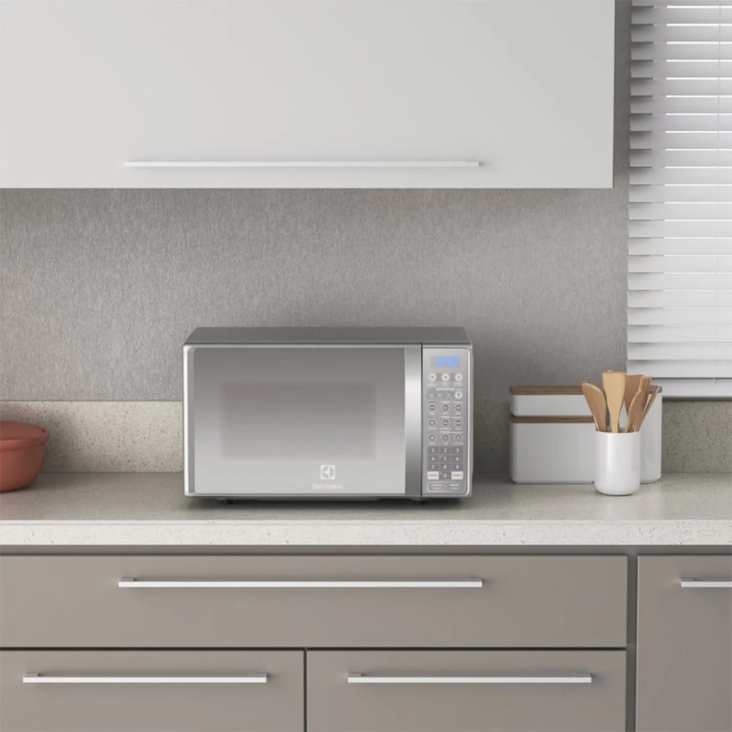 HORNO MICROONDAS 20 LITROS ELECTROLUX EMDO20S2GSRUG - 5