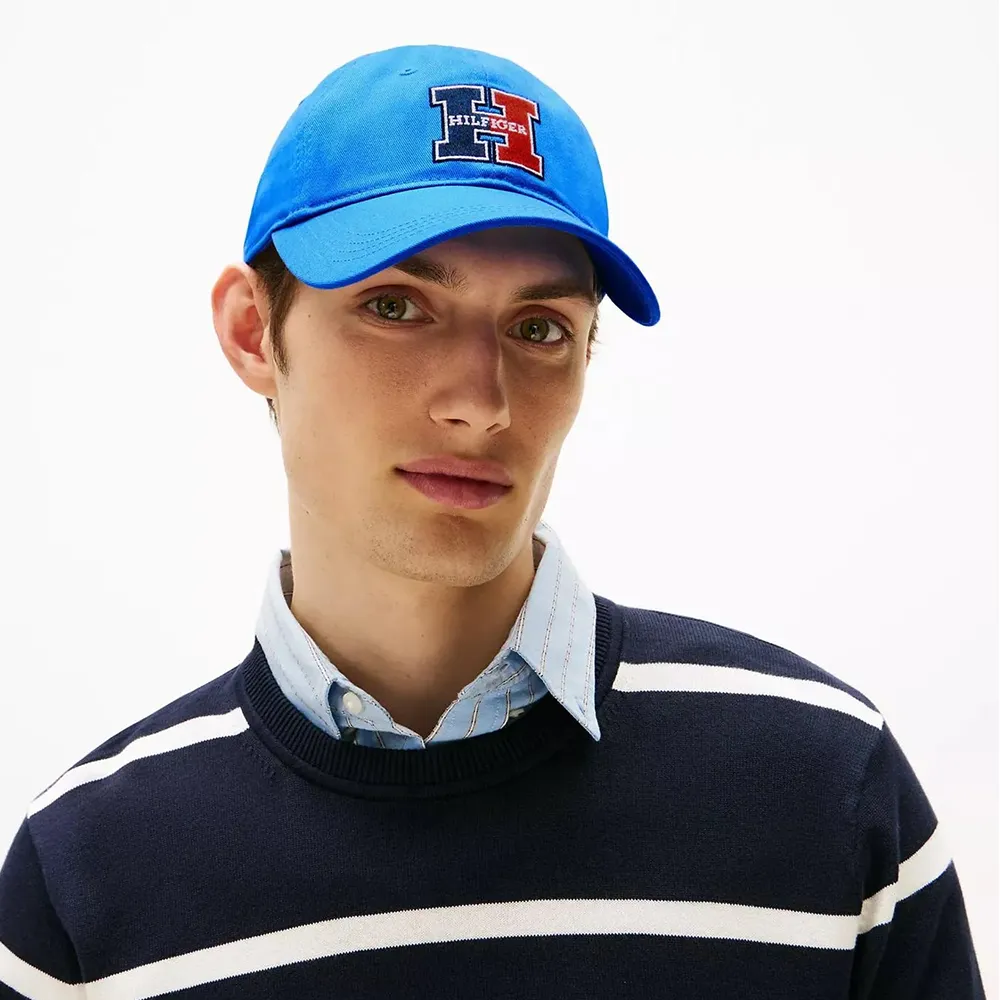 GORRA PARA HOMBRE TOMMY HILFIGER MAX XM04775 971 CELESTE - 5