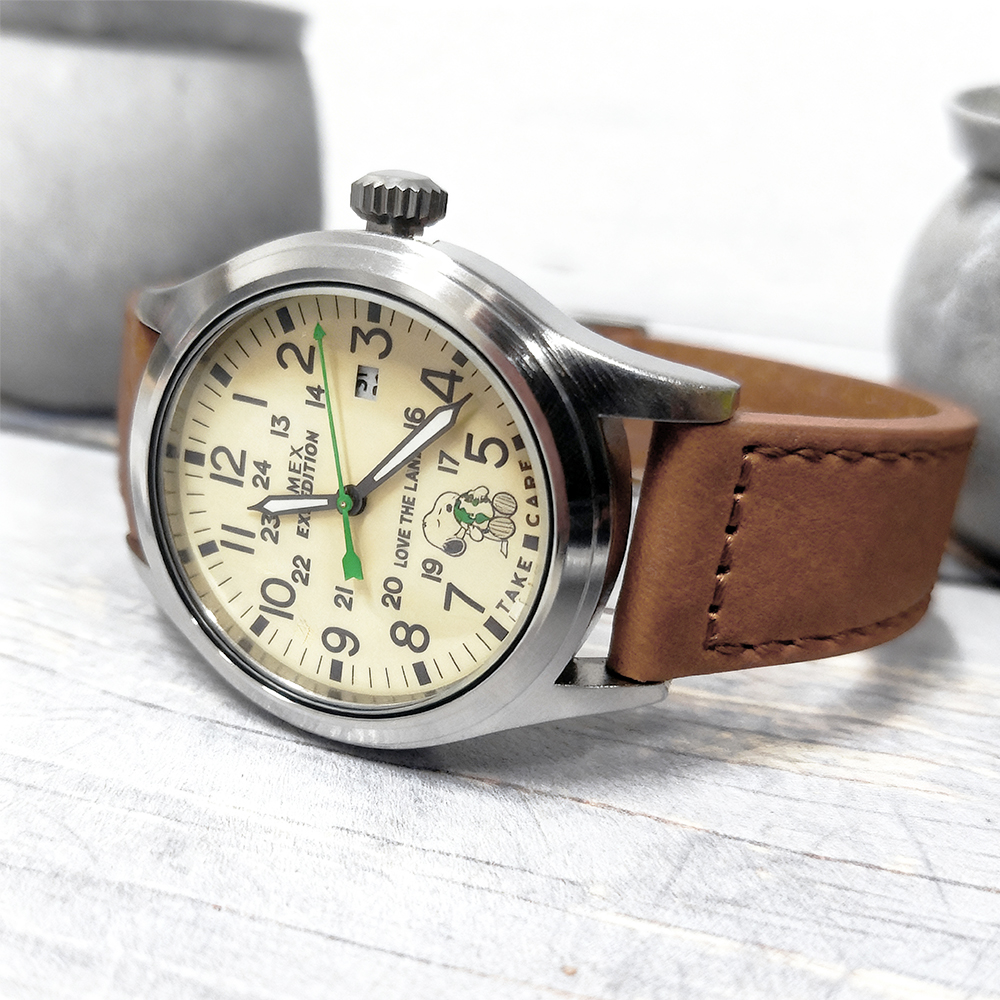RELOJ TIMEX EXPEDITION SCOUT X PEANUTS TW4B25000 SNOOPY FECHA LUZ INDIGLO CORREA CUERO MARRÓN - 2