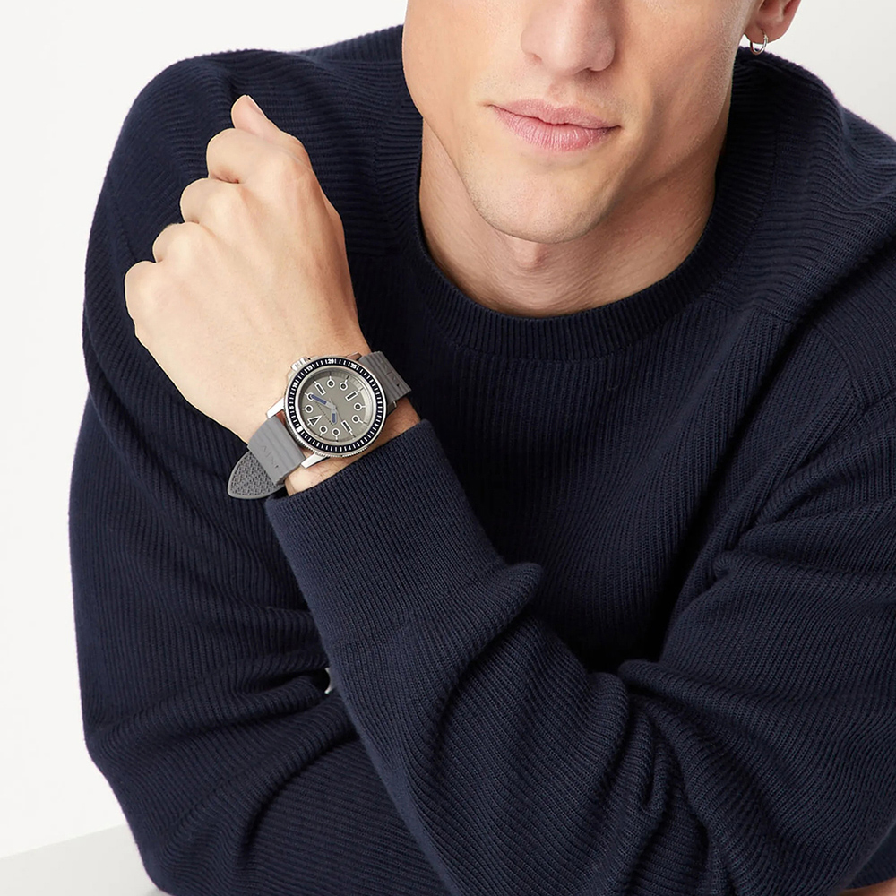 RELOJ ARMANI EXCHANGE LEONARDO AX1862 ACERO INOXIDABLE CORREA SILICONA Y DIAL GRIS - 3