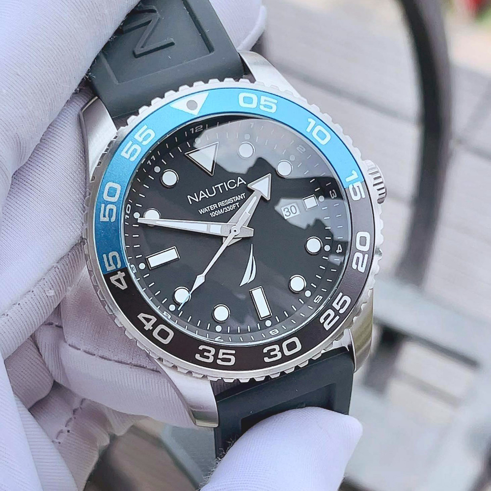 RELOJ NAUTICA PACIFIC BEACH NAPPBF142 FECHA ACERO INOXIDABLE CORREA DE SILICONA Y DIAL GRIS - 2