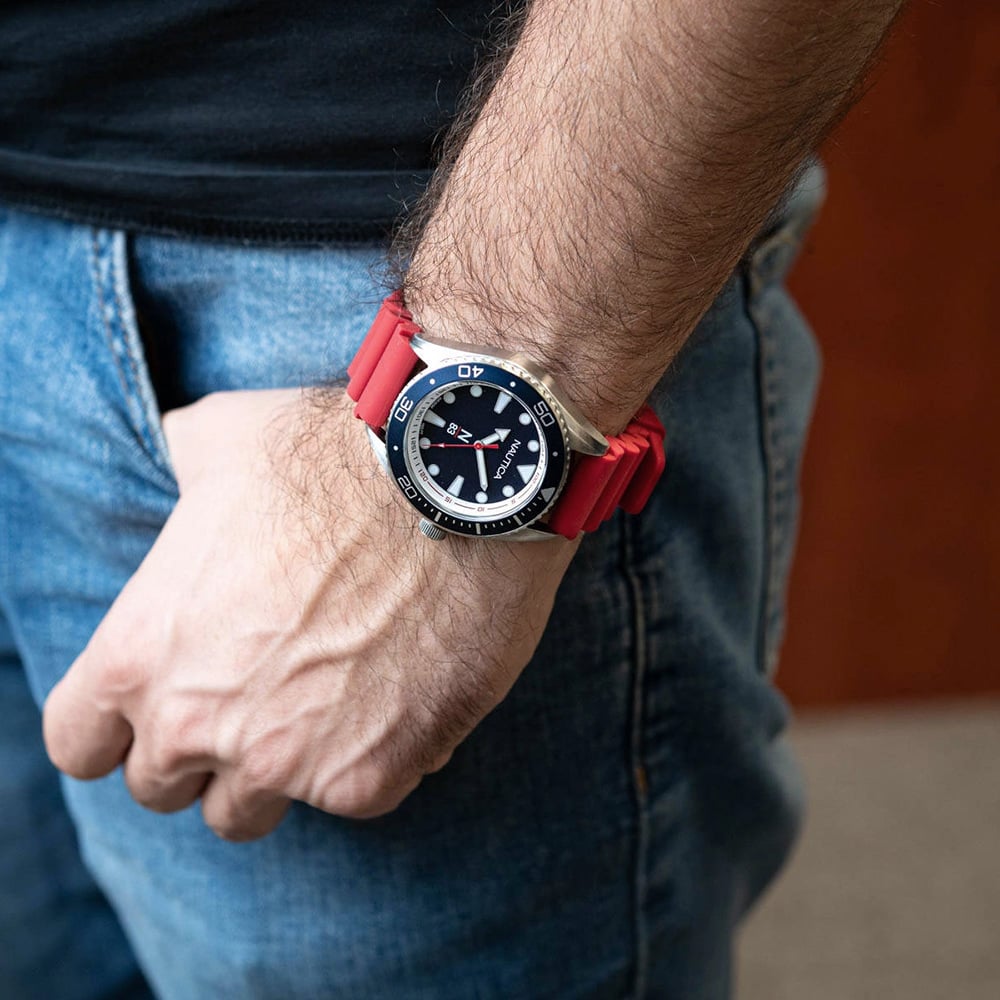 RELOJ NAUTICA FINN WORLD NAPFWF116 ACERO INOXIDABLE CORREA DE SILICONA ROJO DIAL AZUL - 3