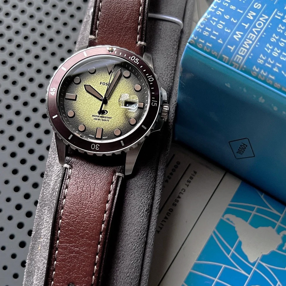 RELOJ FOSSIL BLUE FS5961 FECHA CORREA DE CUERO MARRÓN DIAL VERDE - 3