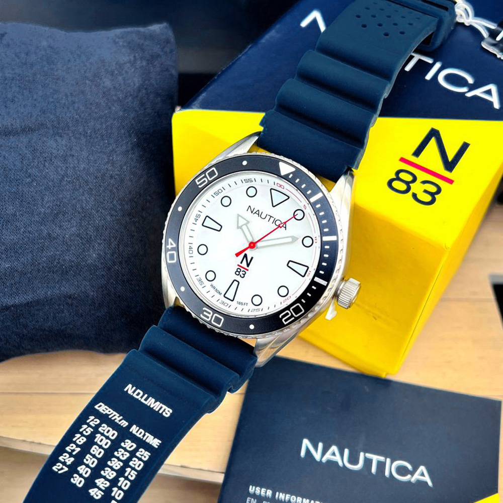 RELOJ NAUTICA FINN WORLD NAPFWF115 ACERO INOXIDABLE CORREA DE SILICONA AZUL DIAL BLANCO - 4