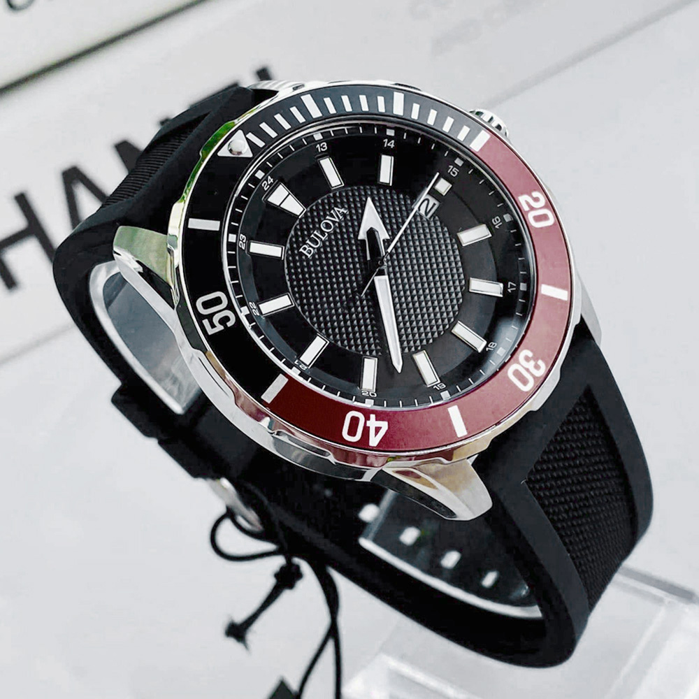 RELOJ BULOVA 98B348 FECHA ACERO INOXIDABLE CORREA DE SILICONA NEGRO - 2