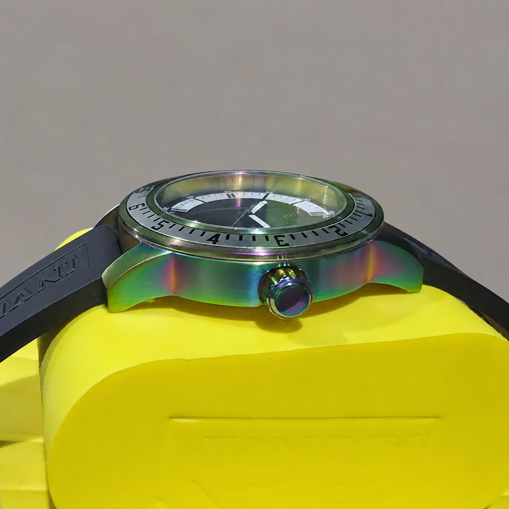 RELOJ INVICTA SPECIALTY 37011 ACERO INOXIDABLE TORNASOL CORREA SILICONA NEGRO - 5
