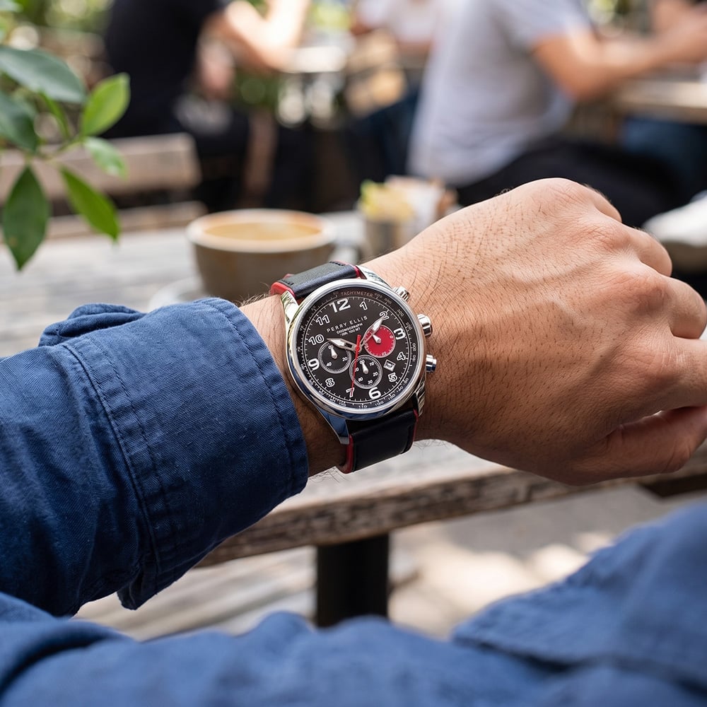 RELOJ PERRY ELLIS GT 01001-01 FECHA CRONÓMETRO CORREA CUERO Y DIAL NEGRO ROJO - 3