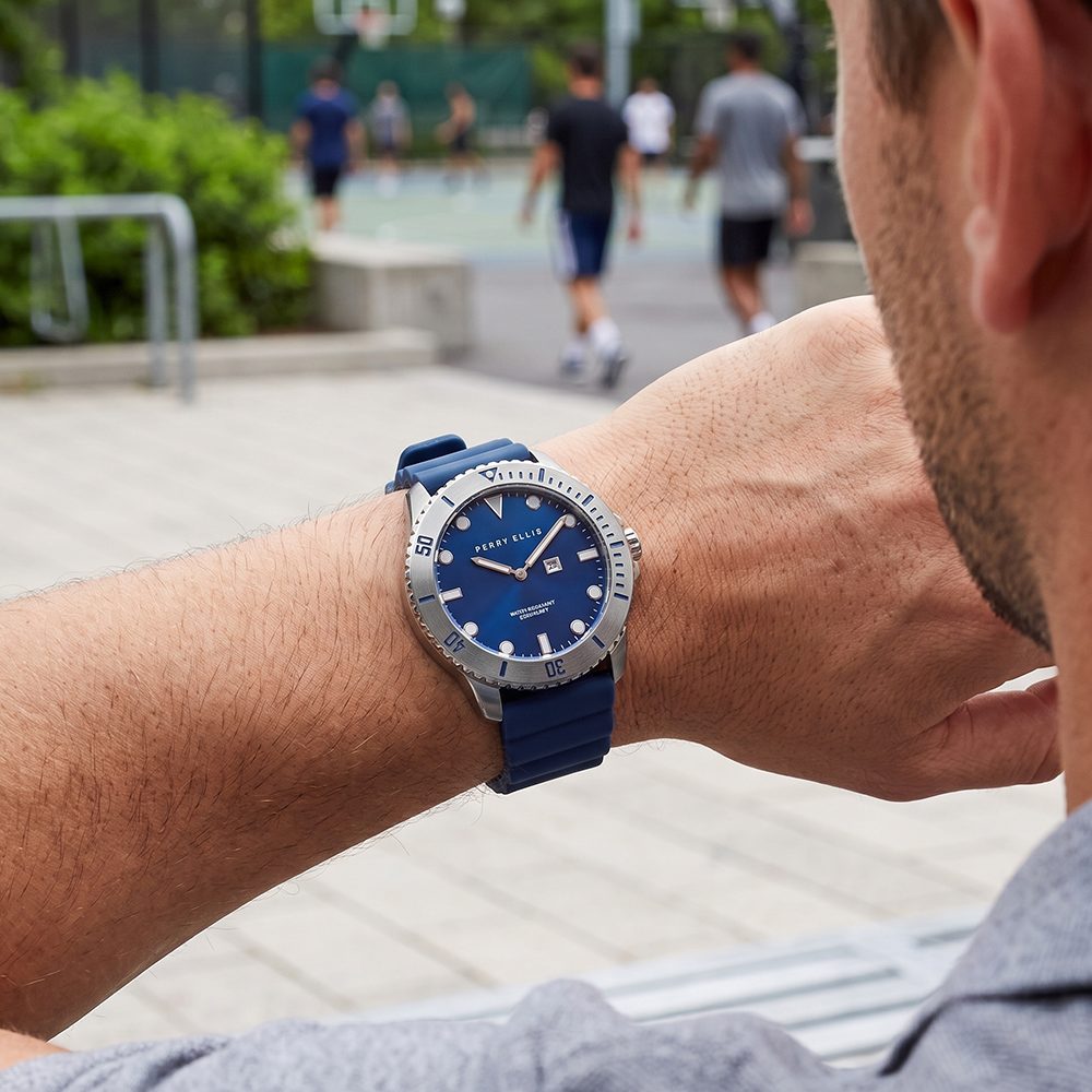 RELOJ PERRY ELLIS DEEP DIVER 46 02002-03 FECHA CORREA DE SILICONA Y DIAL AZUL - 3