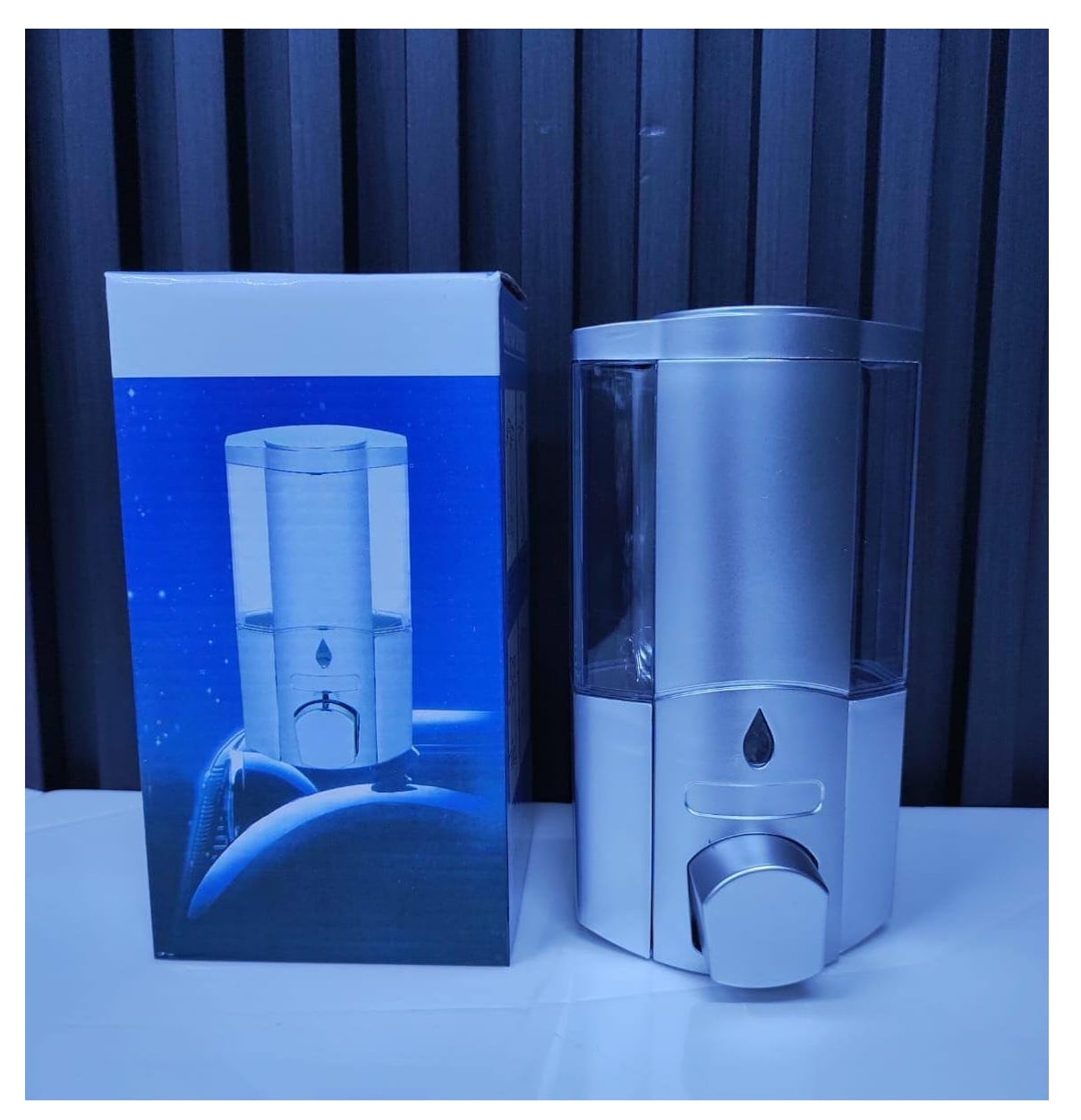 DISPENSADOR DE JABÓN LÍQUIDO 400 ML PARA BAÑO DE PARED - 10