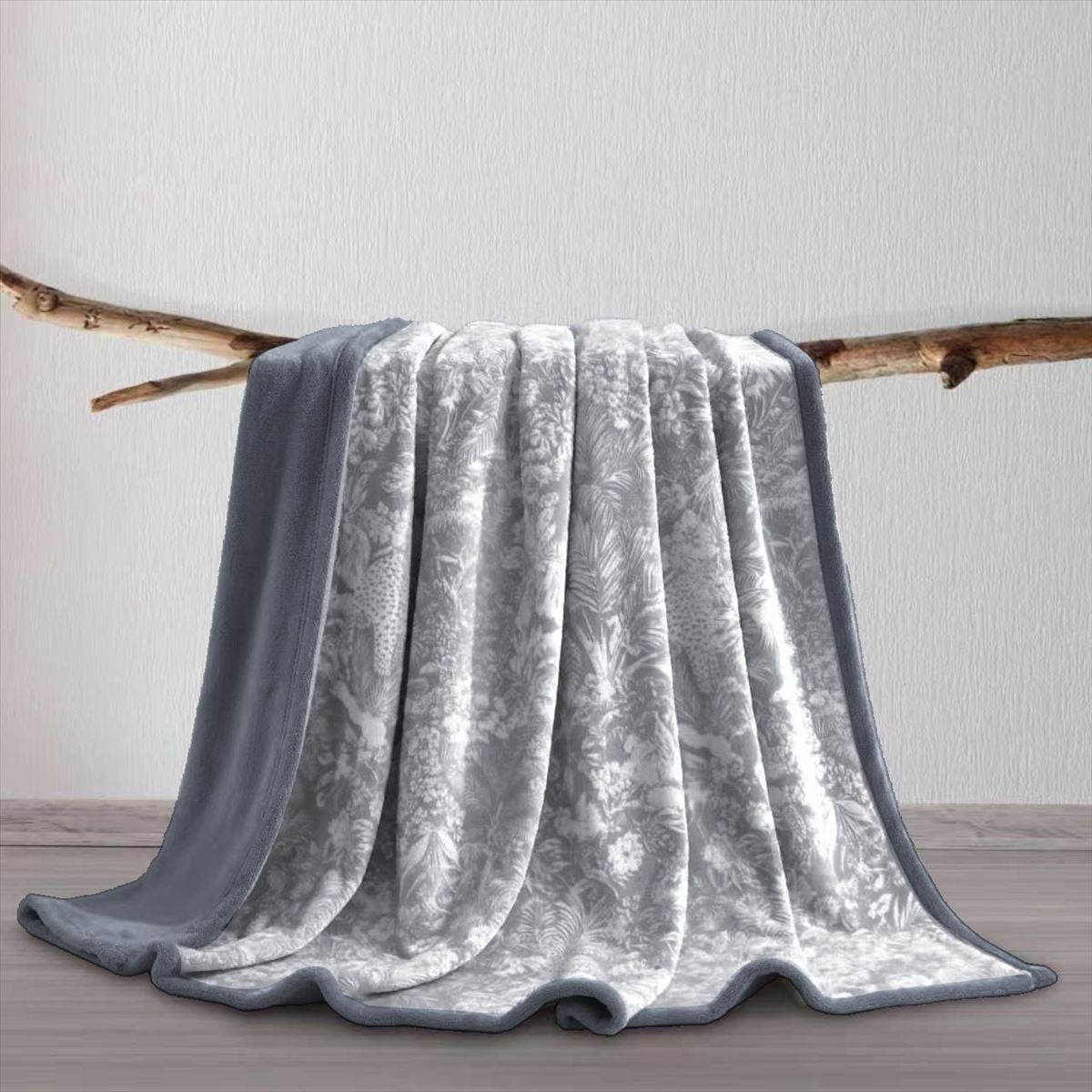 MANTA TERCIOPELO CON SHERPA + FUNDAS DE ALMOHADA GRIS - 2