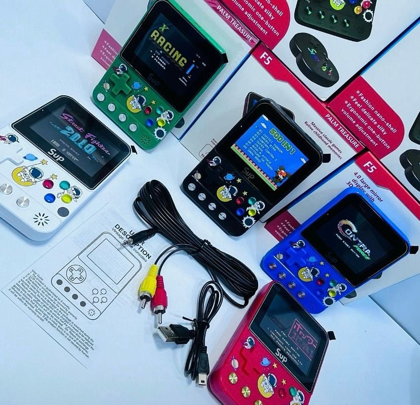 MINI CONSOLA RETRO PORTÁTIL 500 JUEGOS - 3