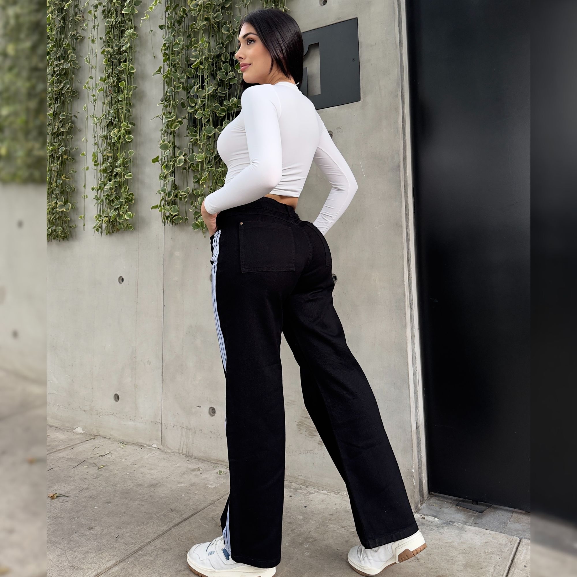 PANTALÓN JEAN WIDE LEG COLOMBIANO RAYAS LATERALES - 3