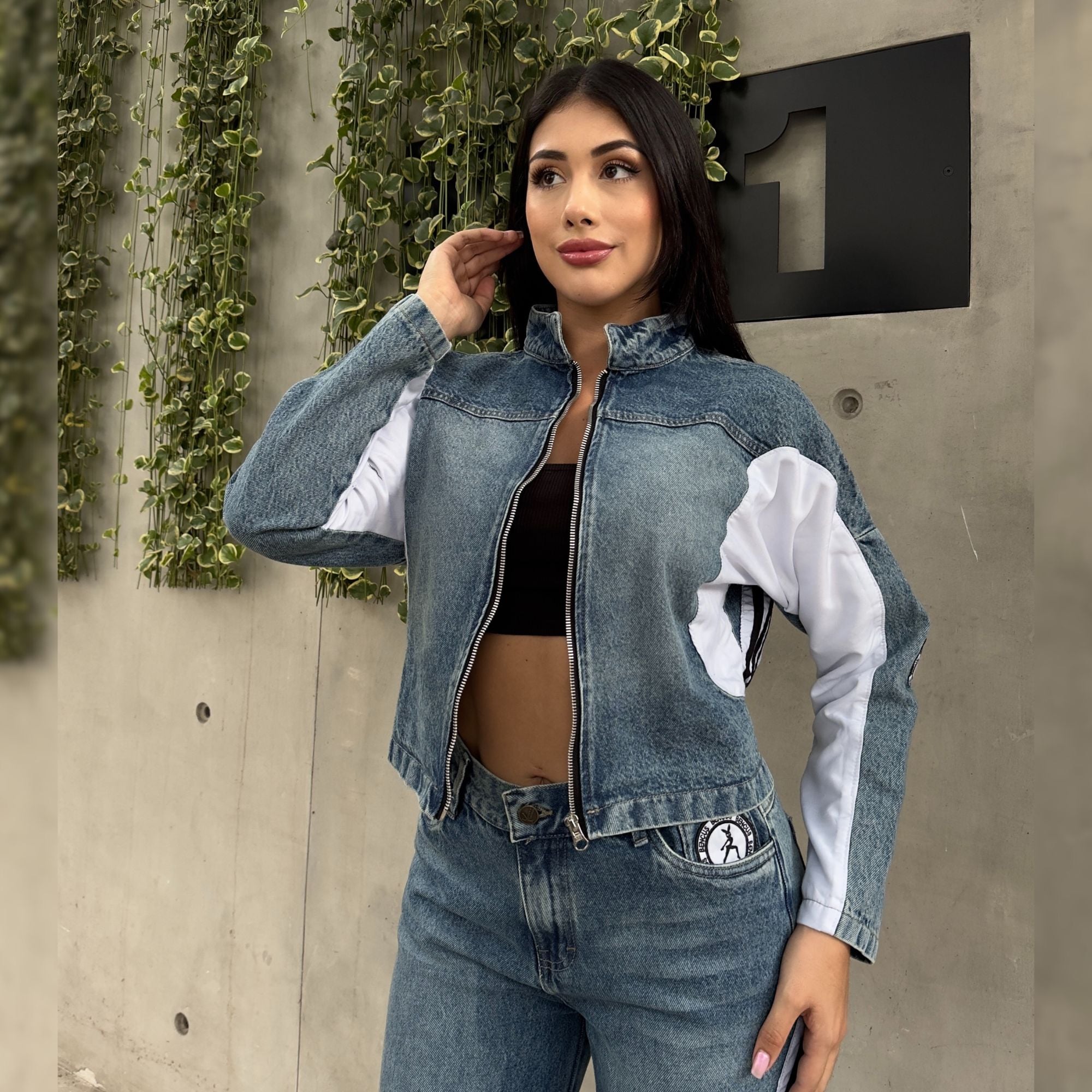 CASACA DENIM MODELO HARD MUJER URBANO - 1