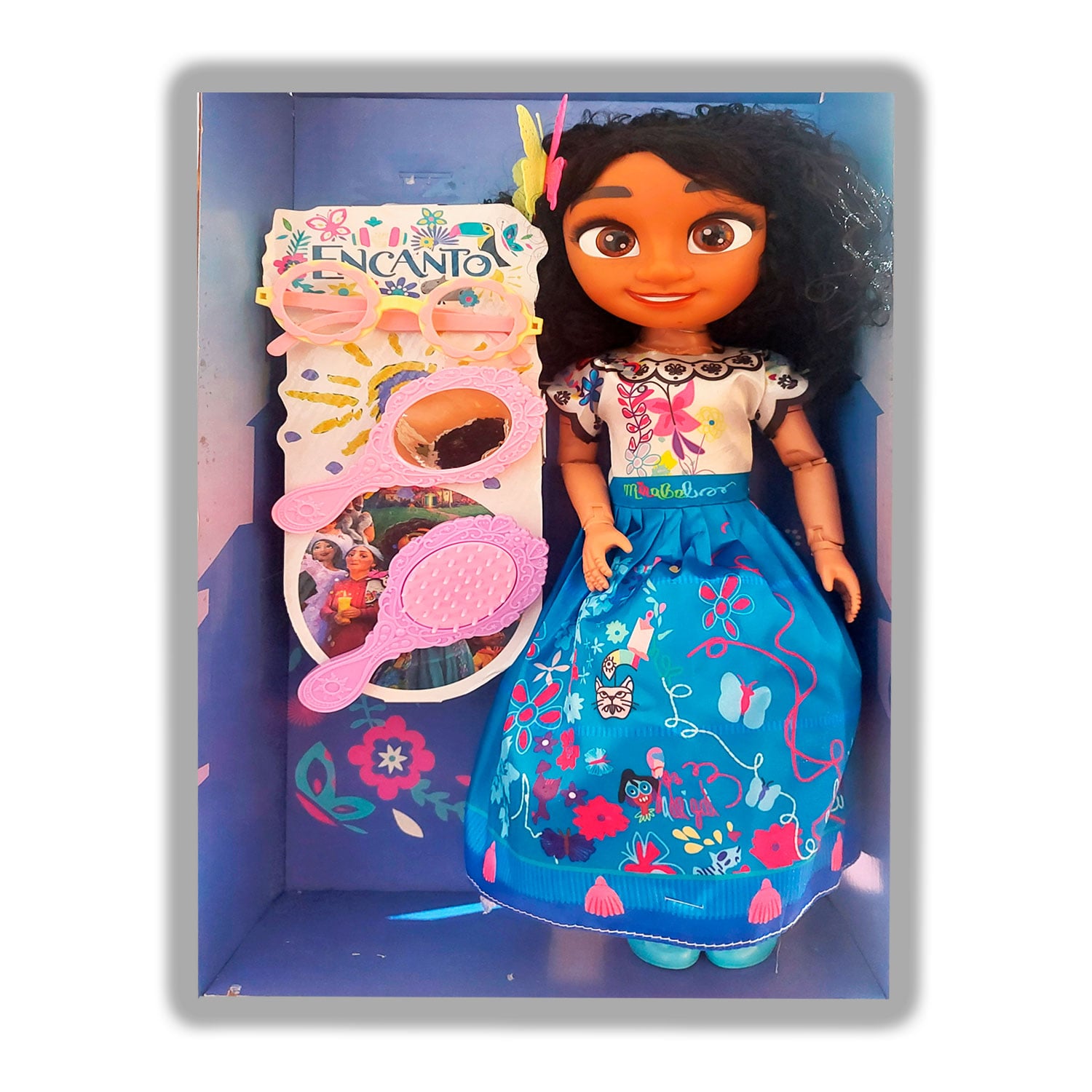 MUÑECA ENCANTO MIRABEL ARTICULABLE MUSICAL 38CM - 1