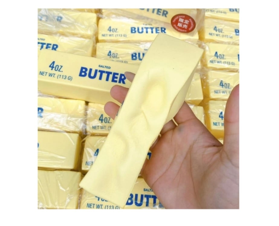 PACK X3 SQUISHY ANTIESTRÉS MANTEQUILLA QUESO Y FRESA SLOW RISING SUAVES SENSORIALES - 4