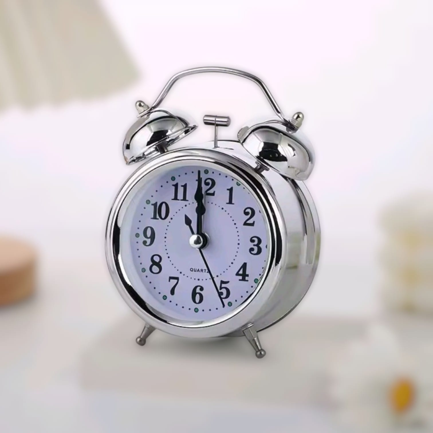 RELOJ DESPERTADOR DE CAMPANA METÁLICO VINTAGE 17 CM – SILENCIOSO Y DECORATIVO - 1