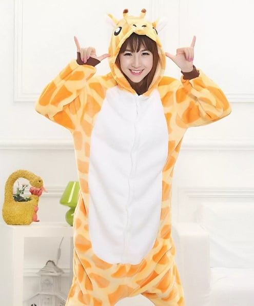 PIJAMA ENTERIZO UNISEX DISFRAZ JIRAFA - JMP SHOP - 1