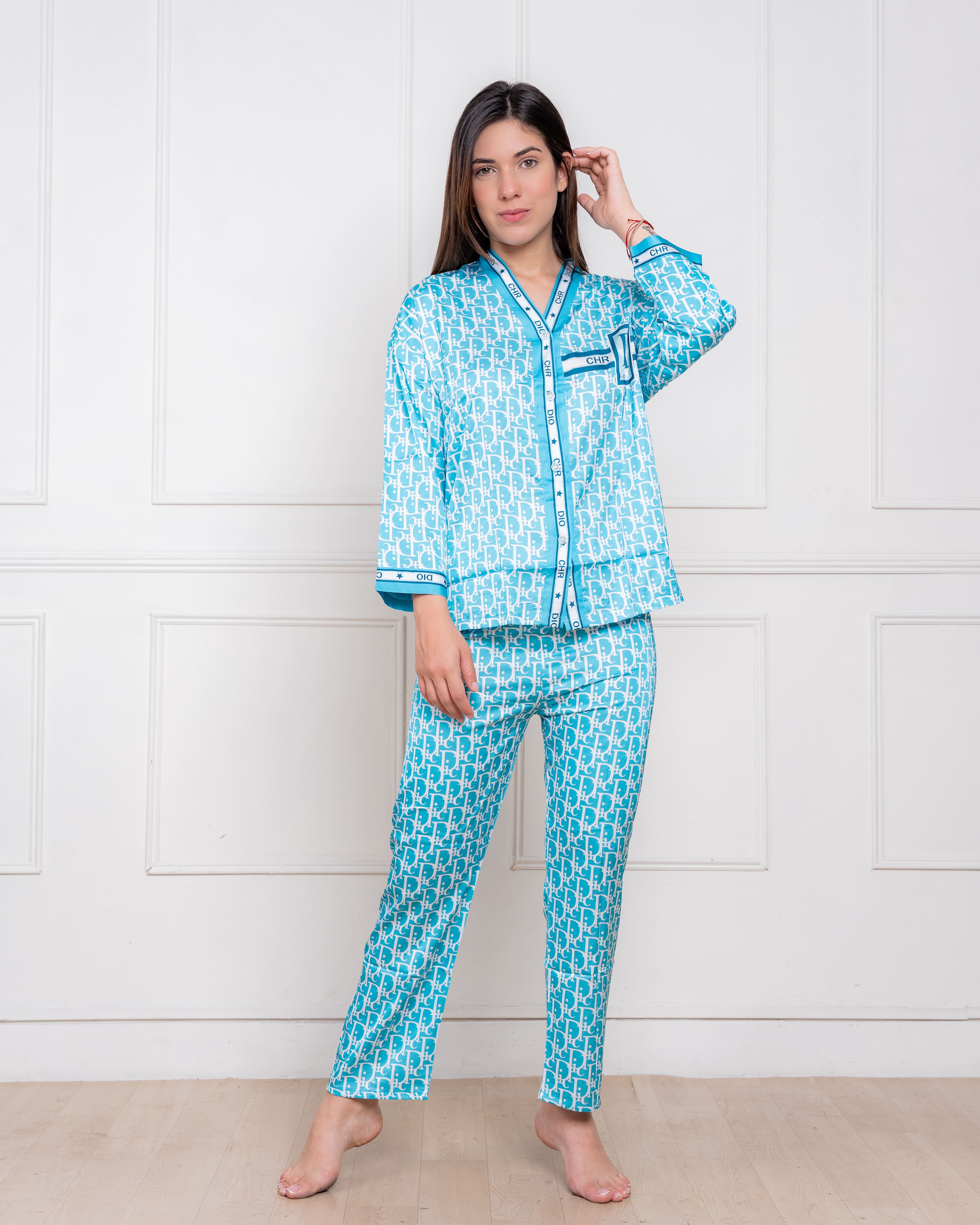 PIJAMA SATIN MUJER EXCLUSIVO VERDE - 1