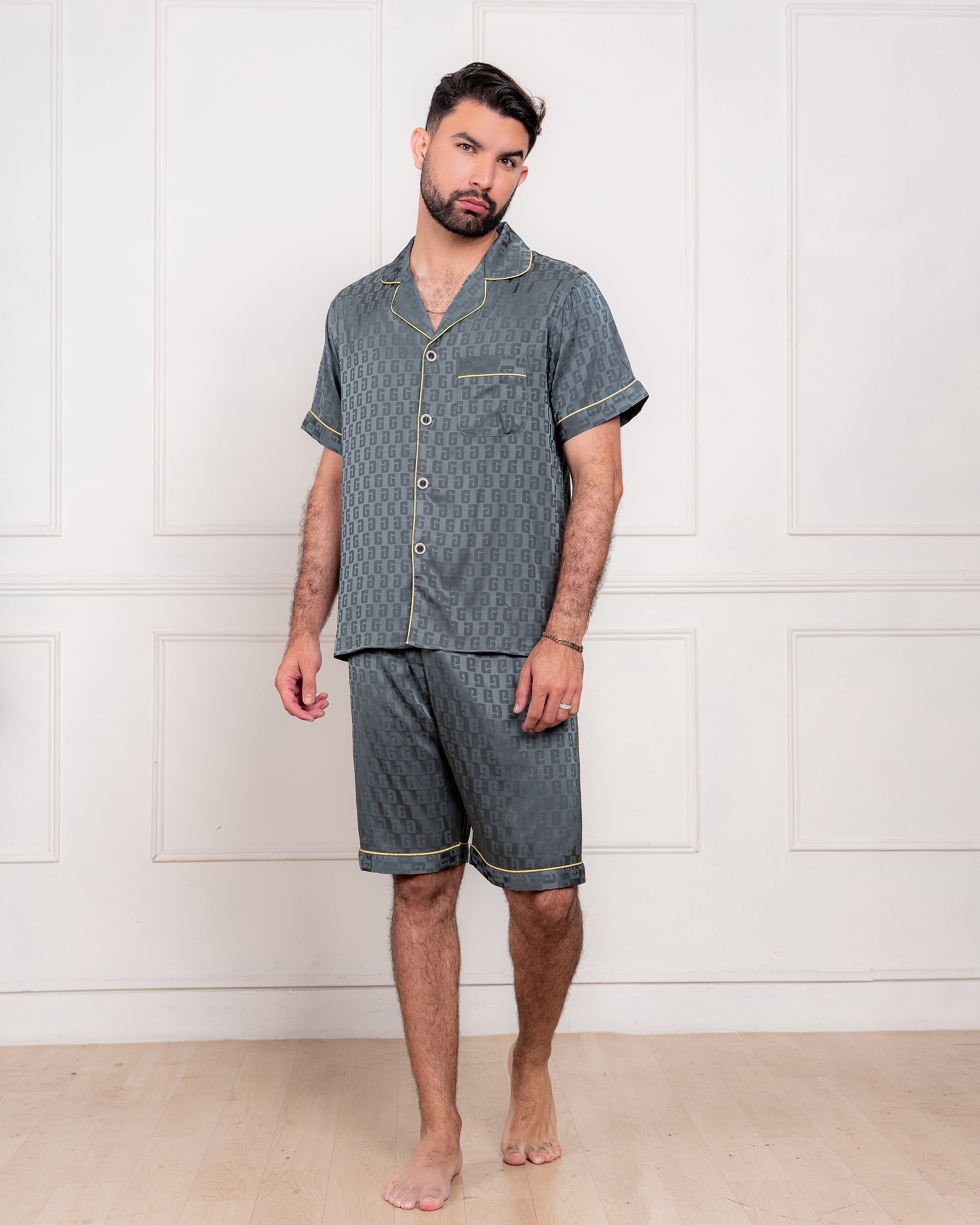 PIJAMA SATIN HOMBRE EXCLUSIVO OLIVO 3 PIEZAS - 1