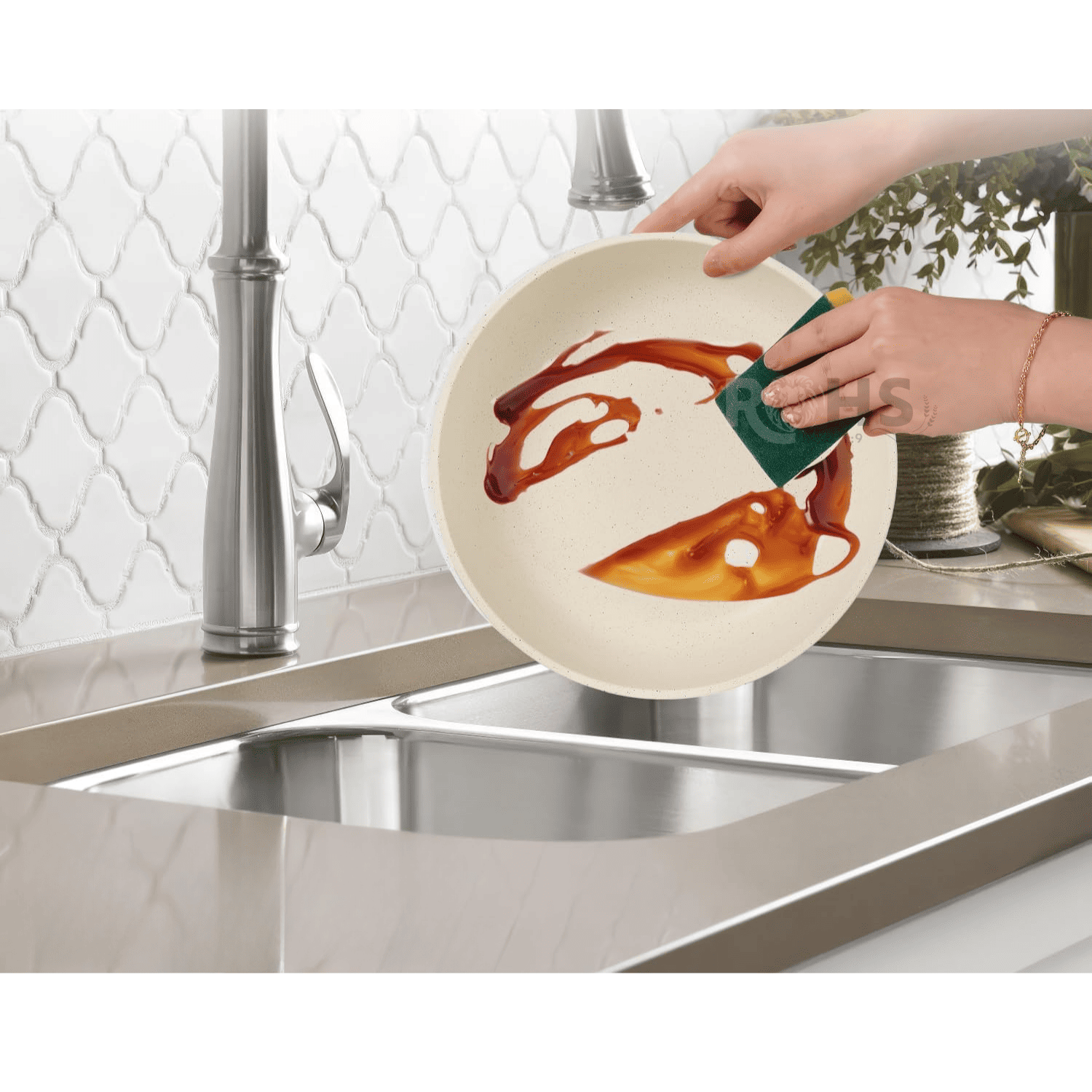 JUEGO DE SARTENES Y OLLA DE CERÁMICA ANTIADHERENTE CON MANGO REMOVIBLE Y DISEÑO APILABLE - 5