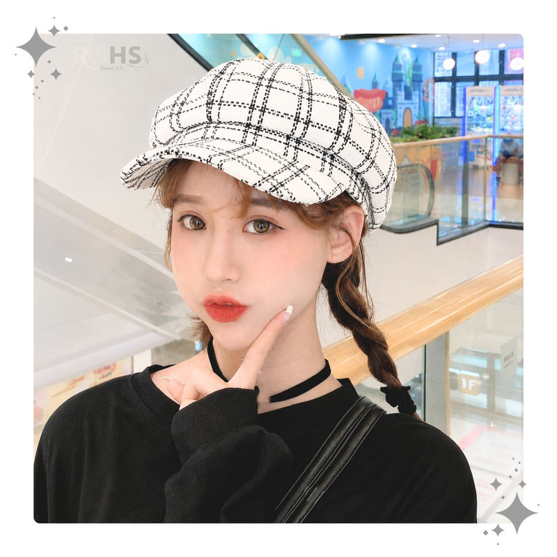 GORRA BLANCO CUADRILLÉ GRIS DE TELA SUAVE 25.5 X 20 CM - 3