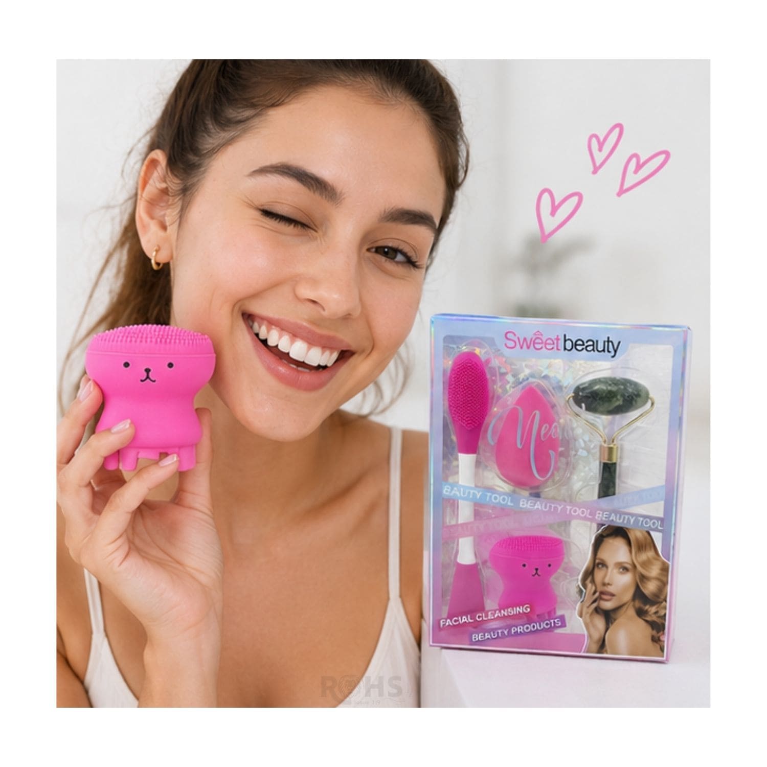 SET DE SKINCARE Y MAQUILLAJE FUCSIA CON RODILLO FACIAL ESPONJA Y CEPILLO DE SILICONA - 4