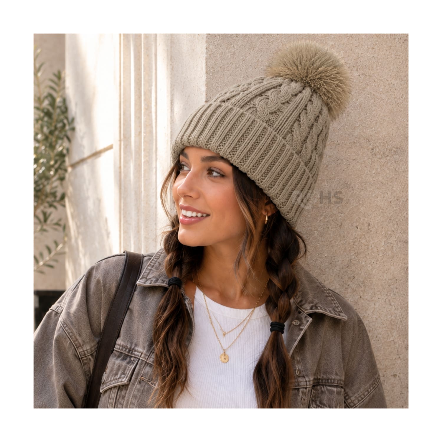 GORRO CON POMPÓN TEJIDO POLIÉSTER PARA INVIERNO COLOR CAQUI - 5