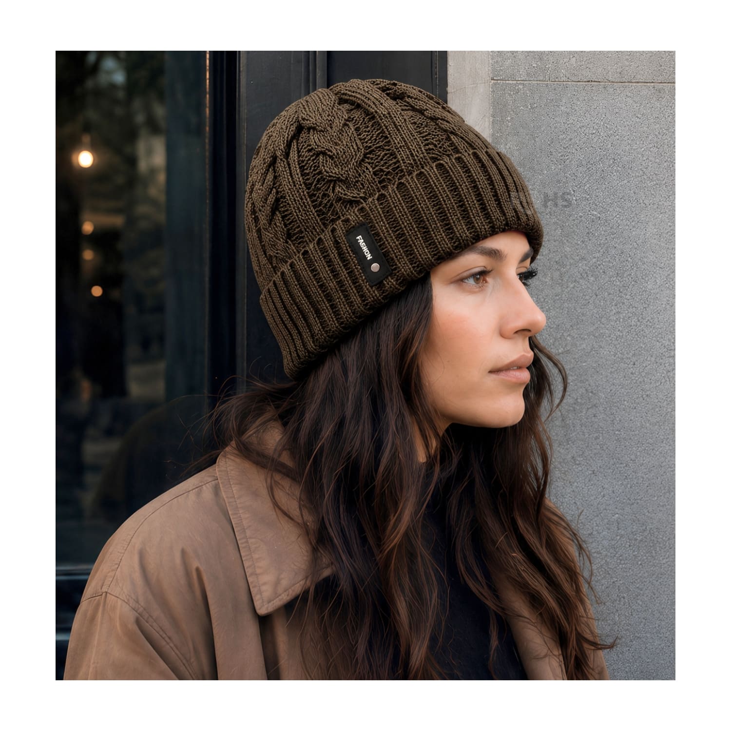 GORRO TEJIDO POLIÉSTER DISEÑO TRENZADO PARA INVIERNO COLOR MARRÓN - 3