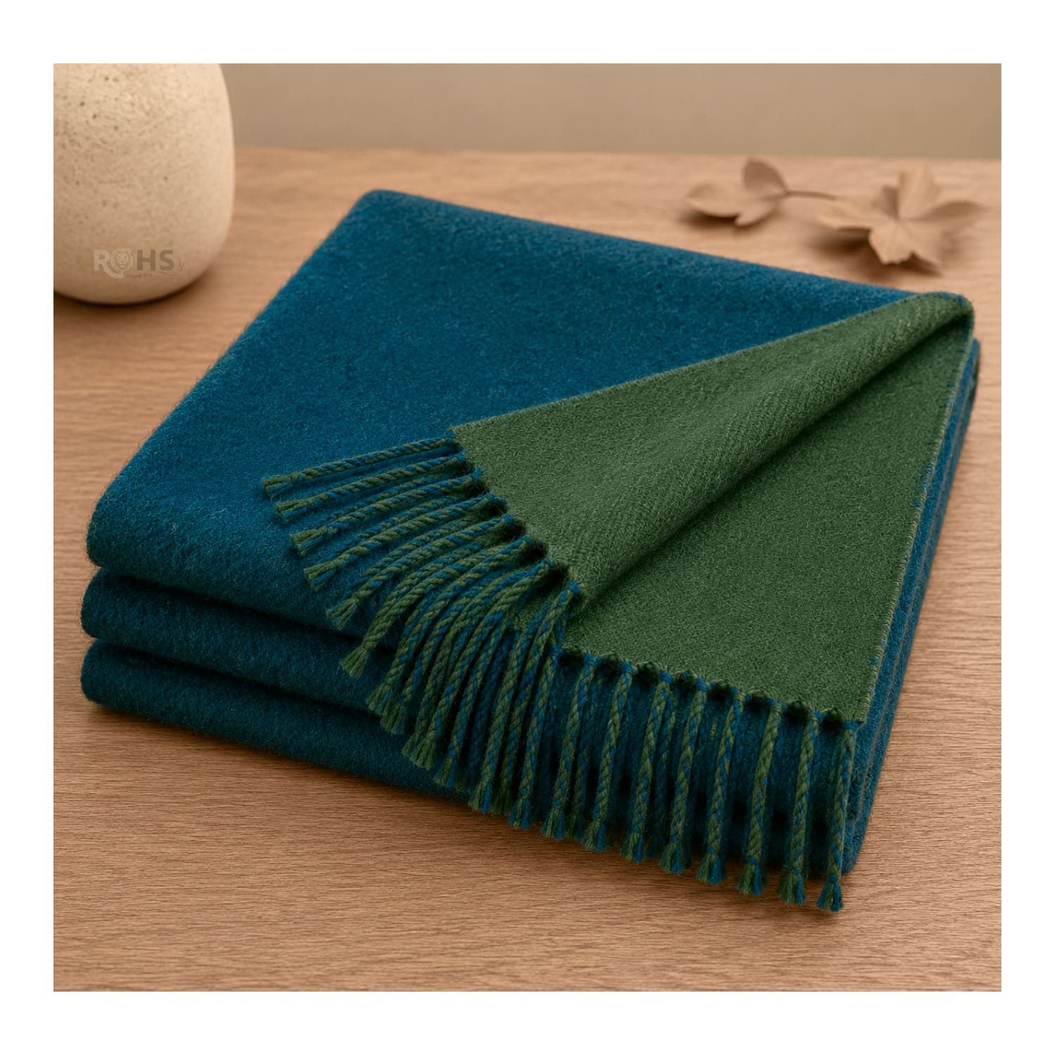 CHALINA REVERSIBLE TEJIDA TONO VERDE OSCURO Y AZUL PETRÓLEO CON FLECOS  196 X 69 CM - 4