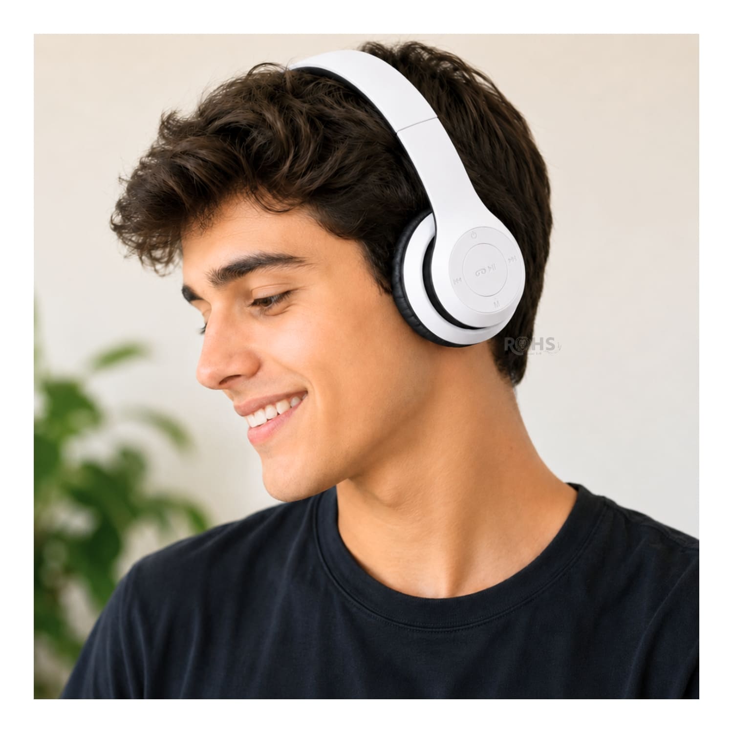 AUDÍFONOS BLUETOOTH P47 PLEGABLES RECARGABLES COLOR BLANCO CON MICRÓFONO INTEGRADO - 7
