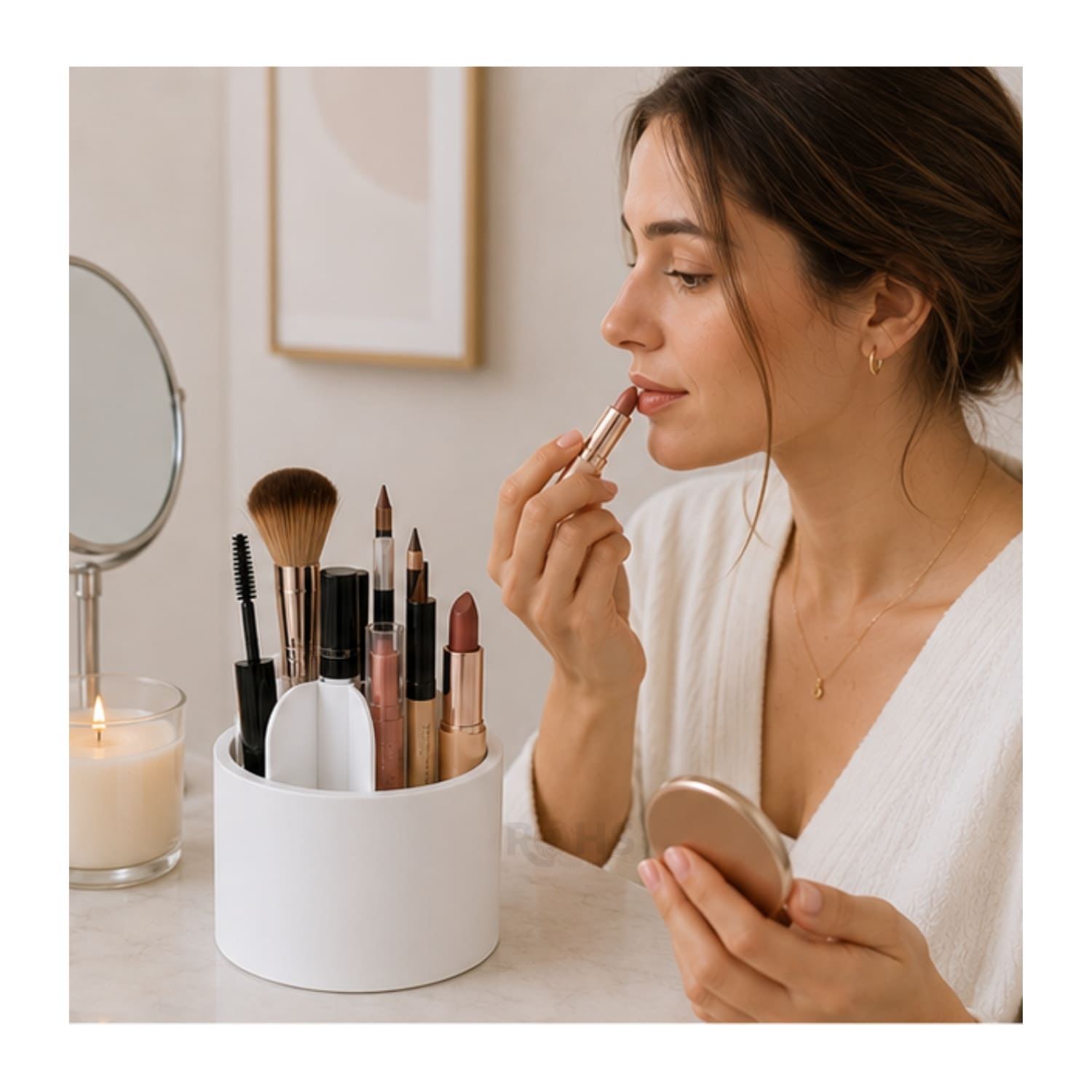 ORGANIZADOR GIRATORIO DE MAQUILLAJE BLANCO CON TAPA TRANSPARENTE - 7