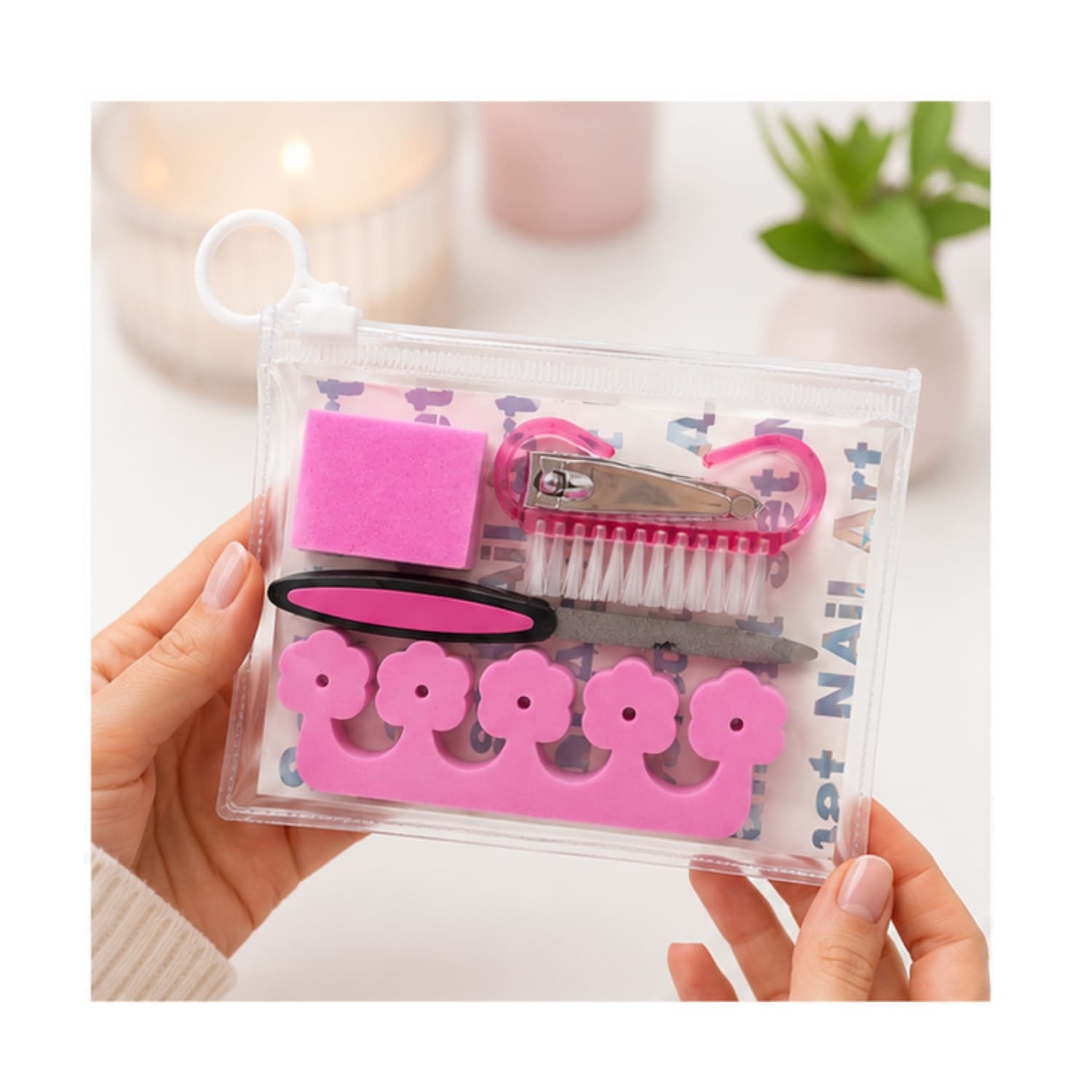 KIT PEDICURA ROSA CON SEPARADOR DE DEDOS LIMA CORTAUÑAS Y CEPILLO DE LIMPIEZA - 7