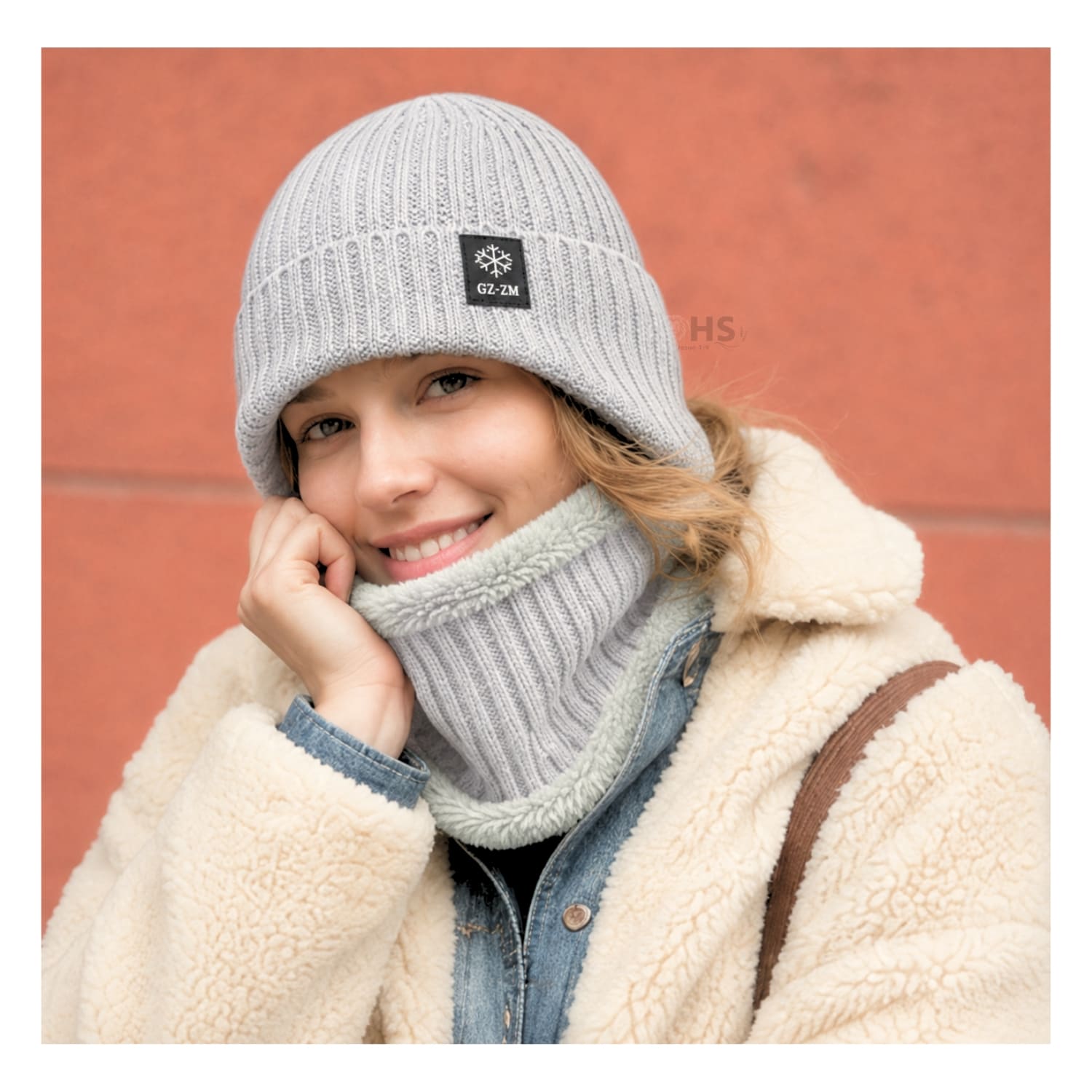 GORRO + CUELLERA POLIÉSTER AFELPADA PARA INVIERNO COLOR GRIS CLARO - 6