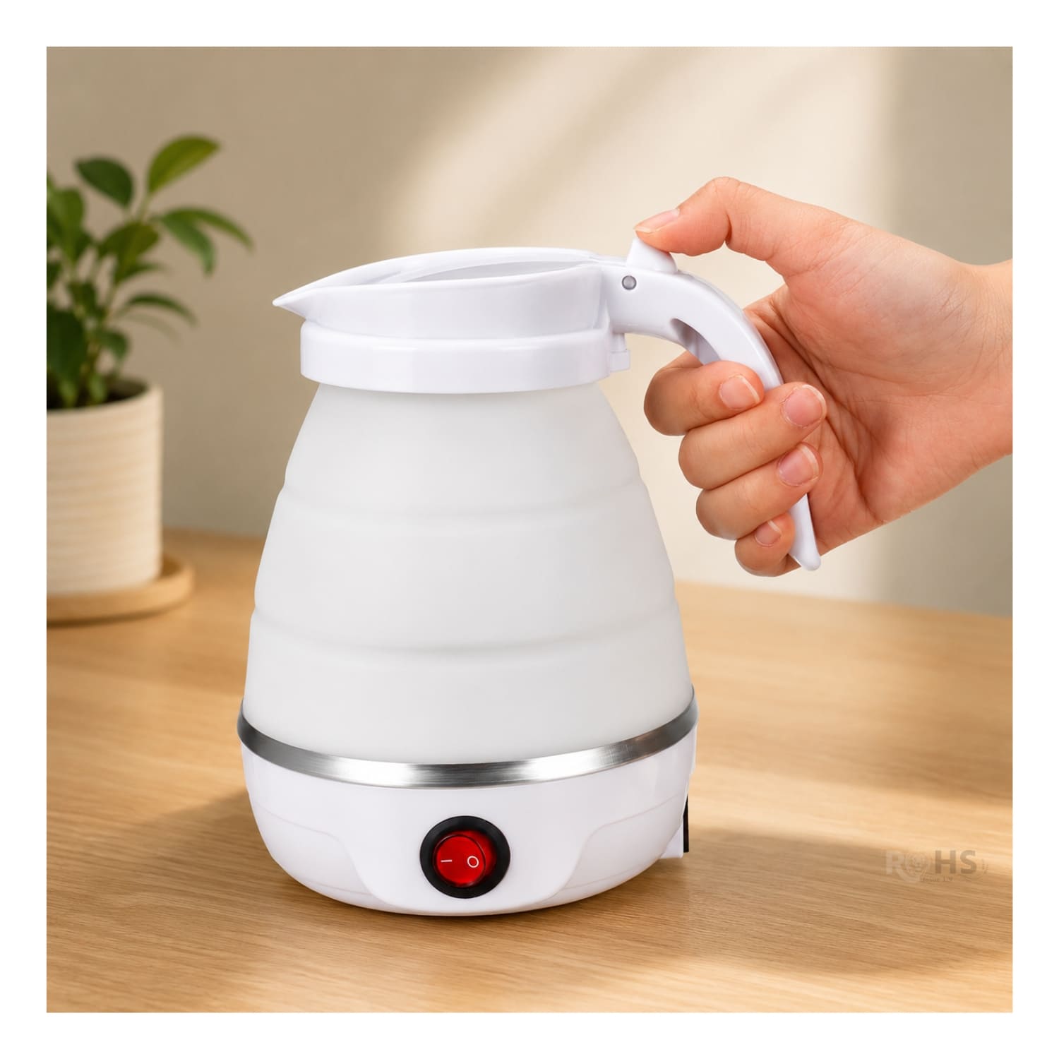 HERVIDOR ELÉCTRICO PLEGABLE DE SILICONA CON DISEÑO PORTÁTIL - 4