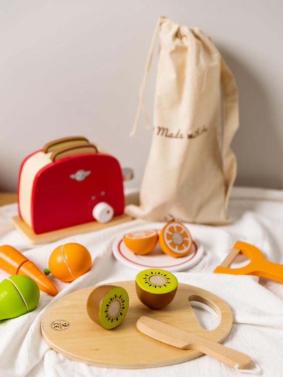 CUTTING FRUIT, FRUTA PARA CORTAR DE MADERA, MARCA CLASSIC WORLD - 4