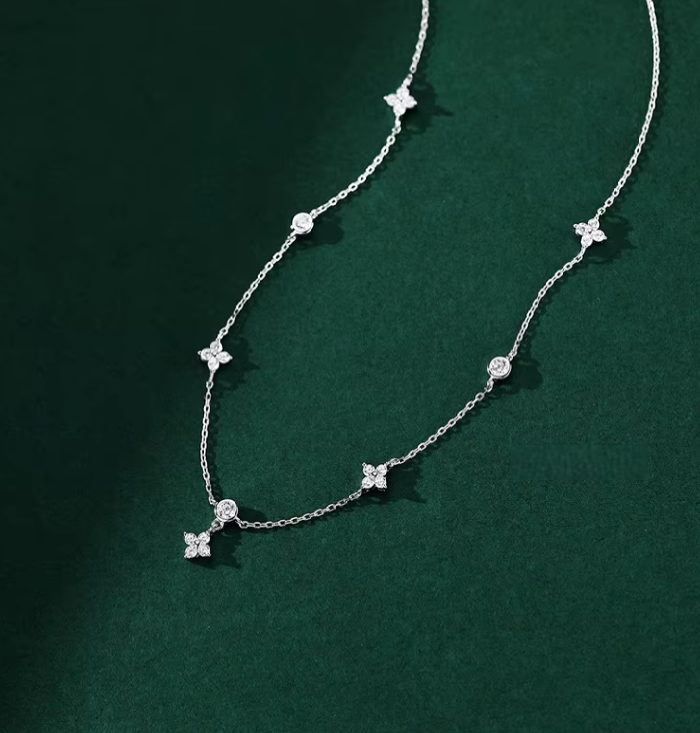 COLLAR ESTRELLA DE LUZ EN PLATA 925 - 3