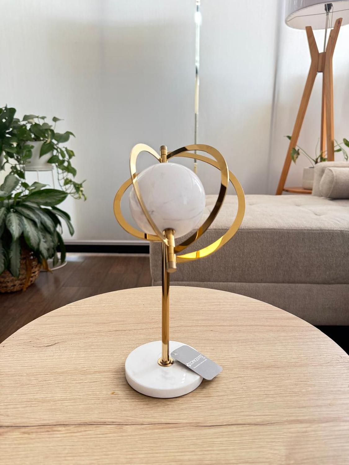 ADORNO ESCULTURA ABSTRACTA PLANETA DECORATIVA MÁRMOL DORADO 28CM - 1