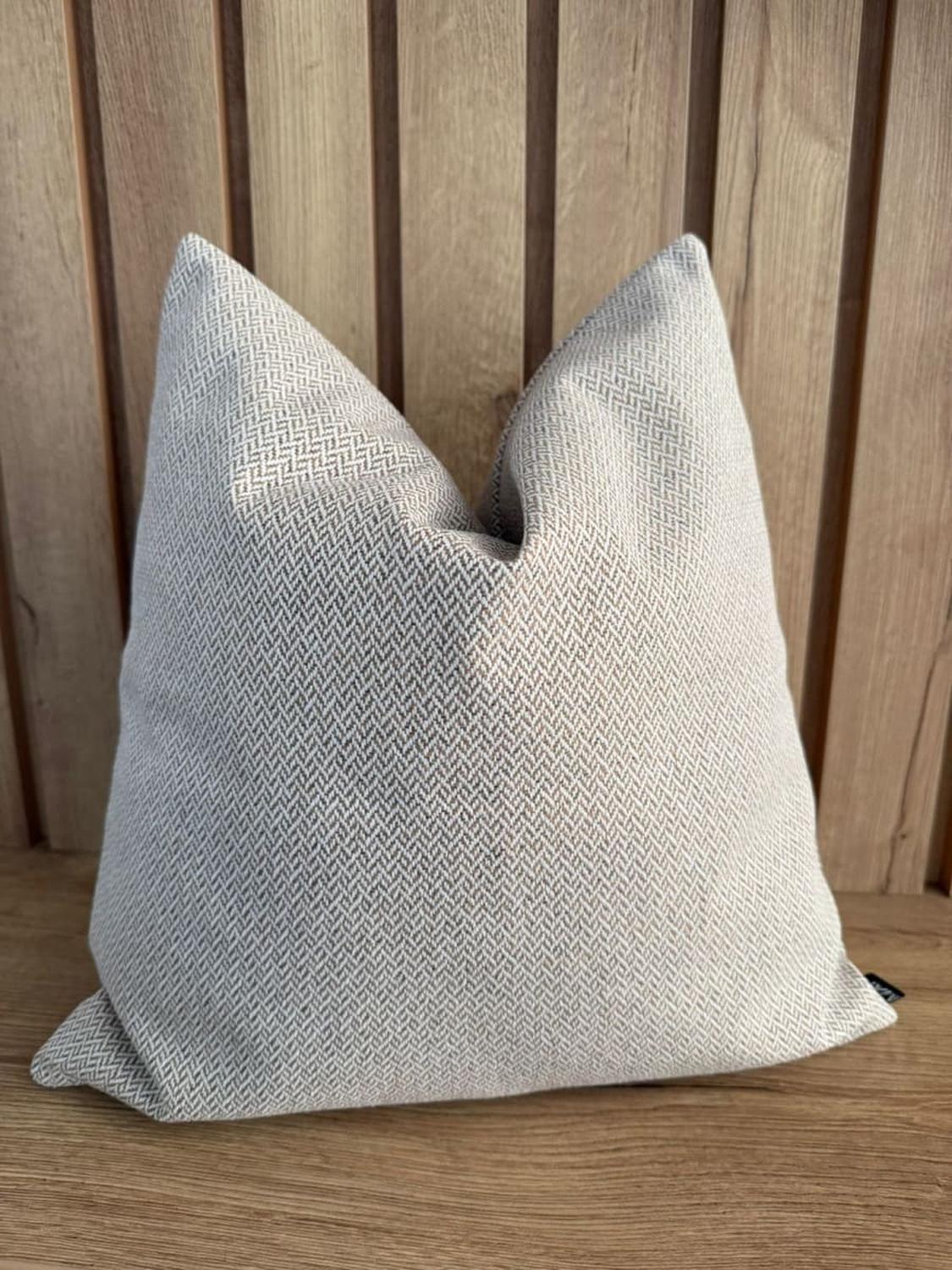 FUNDA DE COJÍN AUBEL BEIGE JACQUARD ESPIGA 45X45 CM - 1
