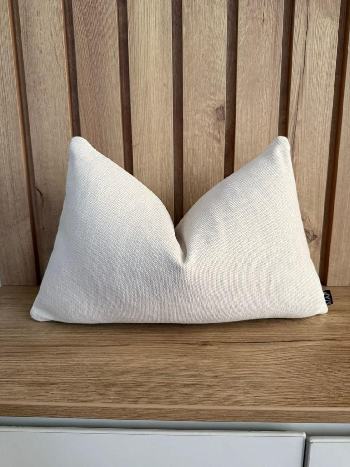 FUNDA DE COJÍN RIÑONERA ZIMBA CREAM 50X30 CM - 1