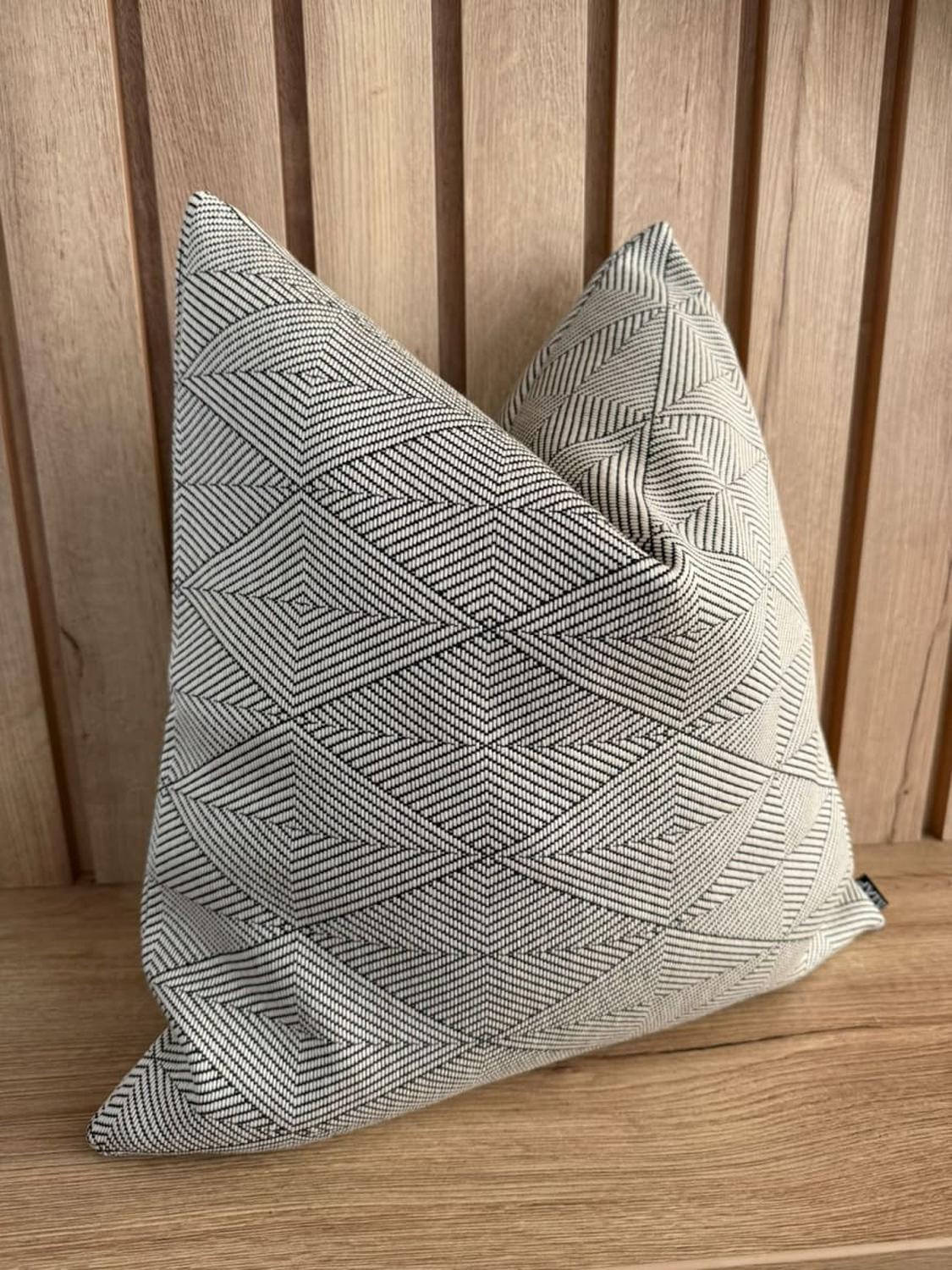 FUNDA DE COJÍN CLERCK BLACK 45X45 CM - 3