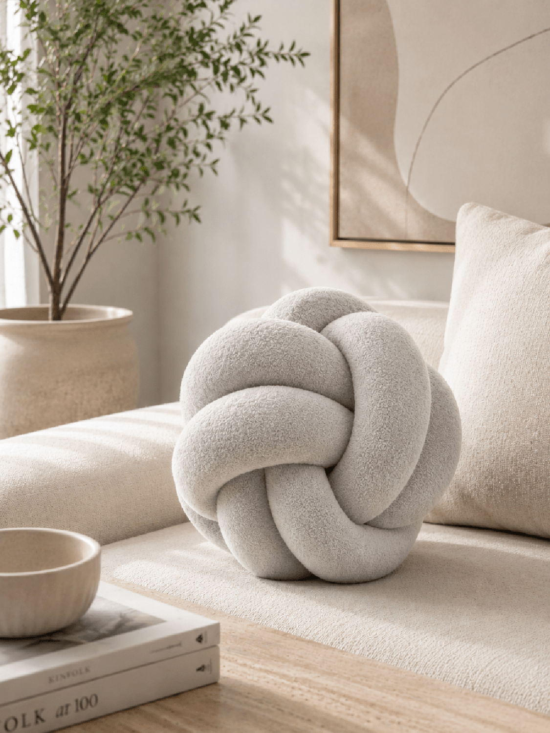 COJÍN NUDO GRIS PLATA DECORATIVO - 1