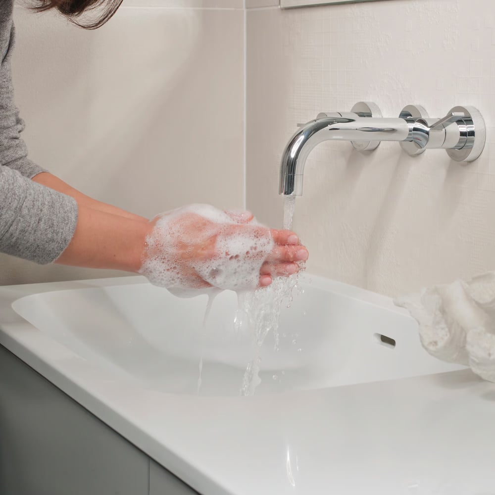 JABÓN LÍQUIDO ANTIBACTERIAL BUBBLE FRUTOS ROJOS FCO 1000 ML - 2