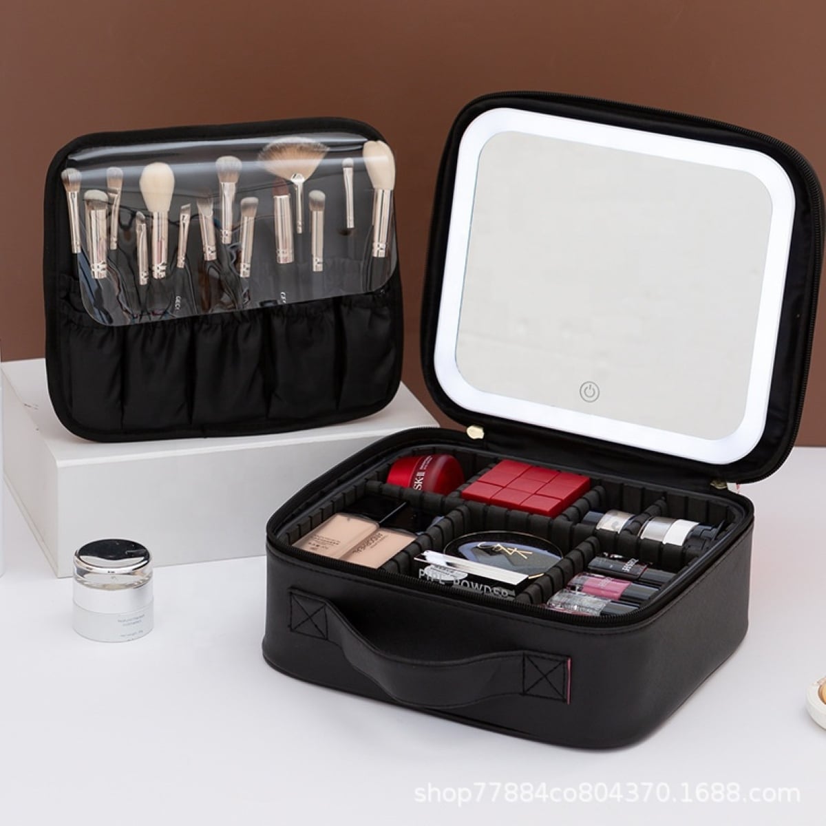 NECESER ESTUCHE DE MAQUILLAJE CON ESPEJO LED - 1