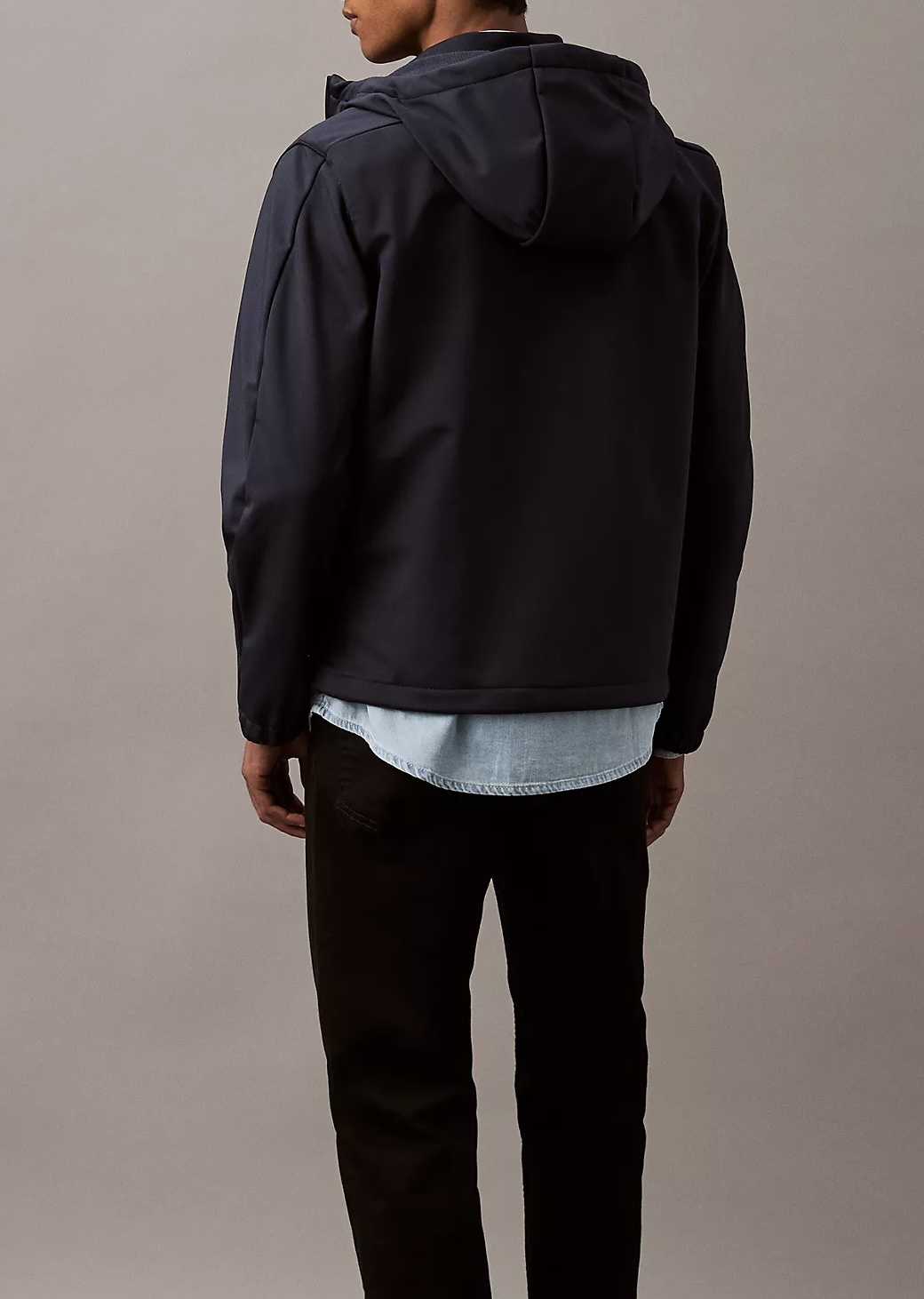 CALVIN KLEIN CHAQUETA SOFT SHELL FORRADA - 4