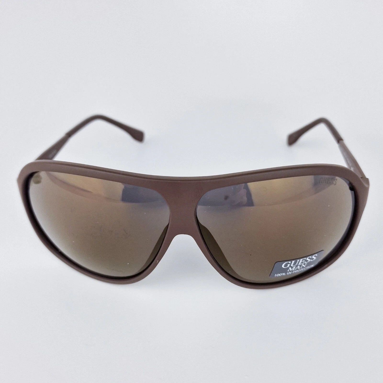 GUESS PARA HOMBRE GU6828-MBRN-6F, MONTURA MARRÓN, PROTECCIÓN UV 100%, - 3